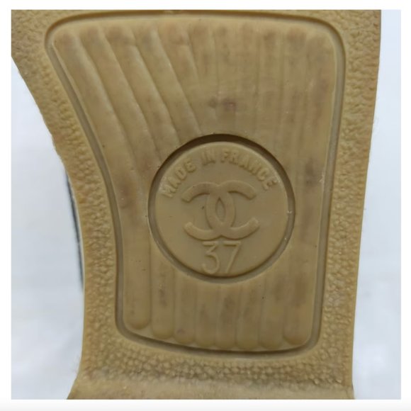 Chanel Cloth Espadrilles - Picture 5 of 8